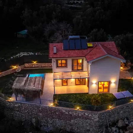 Hira Faralya Villa